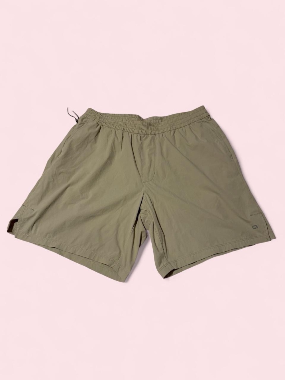 GAP Men's Tan Utility Athletic Shorts